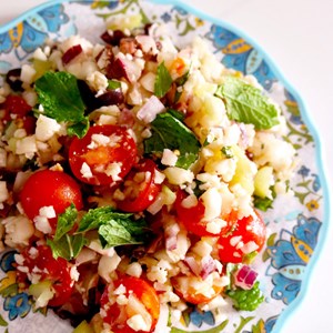 This weekend, we'll be saying aloha to the season with a big plate of this Summer Tabbouleh with Tomatoes, Cucumber & Mint