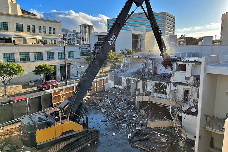 Building demolition on the site of the new Straub Medical Center campus