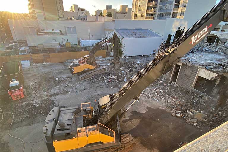 Building demolition on the site of the new Straub Medical Center campus