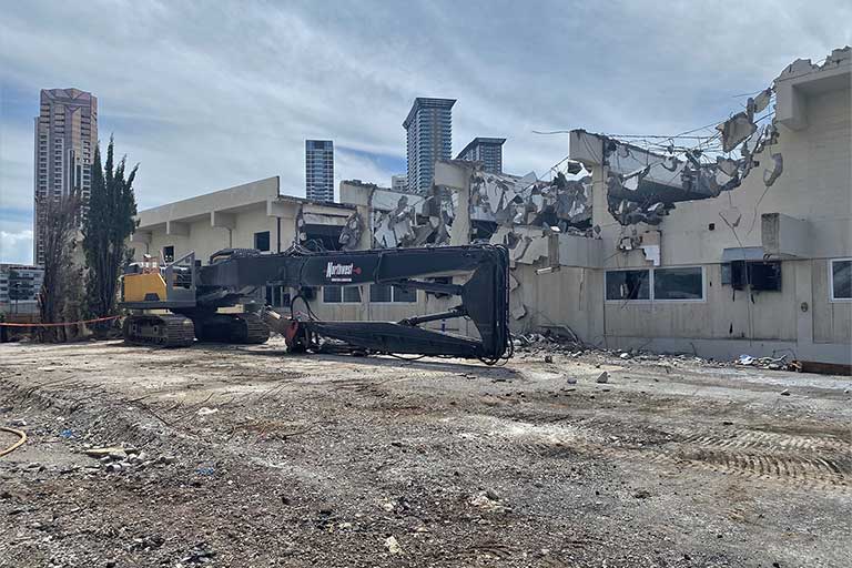 Building demolition on the site of the new Straub Medical Center campus