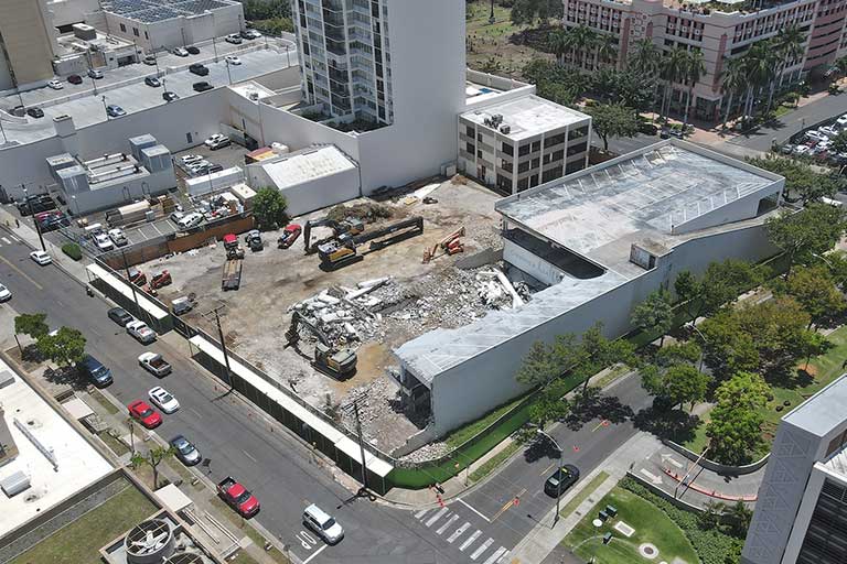 Building demolition on the site of the new Straub Medical Center campus