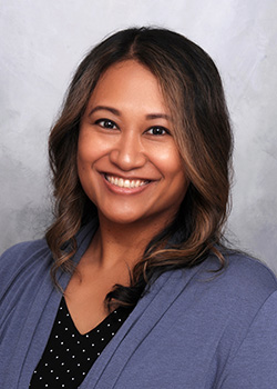 Sheena Yamashiro headshot