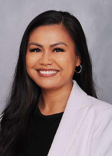 Nhelda Aguda headshot.