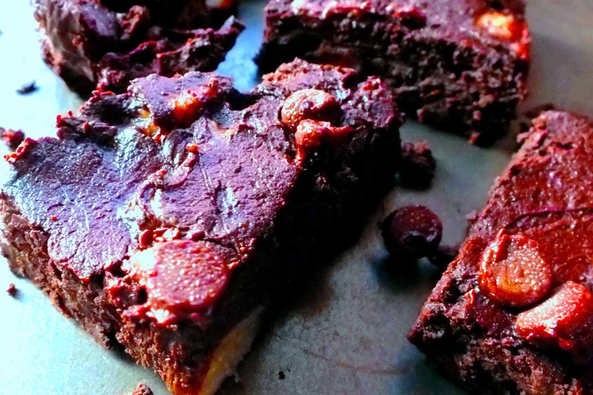 Chunky Monkey Avo-Choco Black Bean Brownies