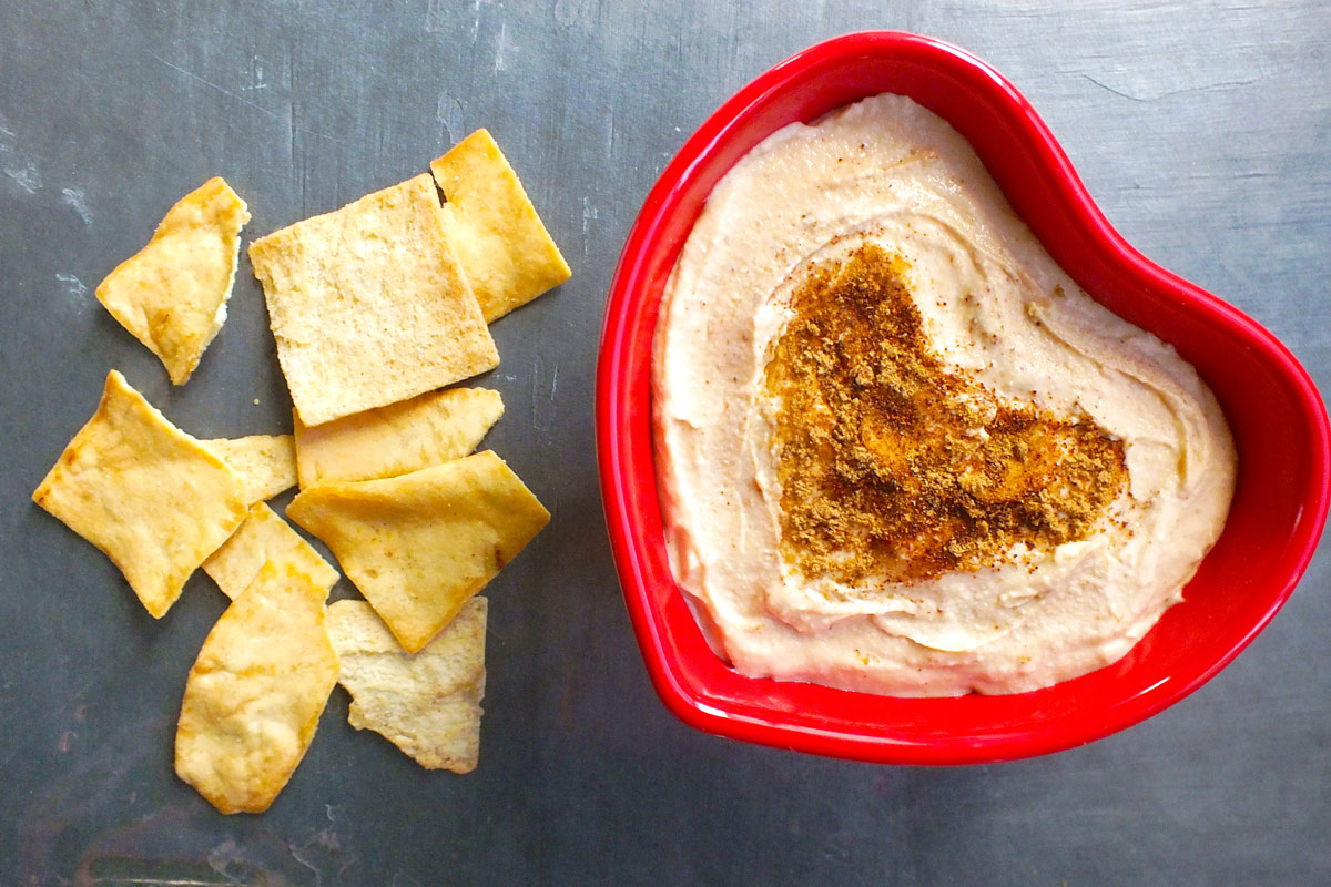 Hummus and chips