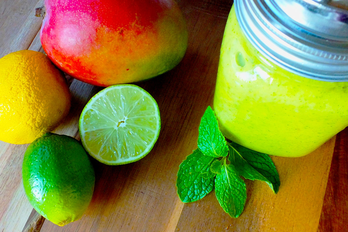 Mango Mint Smoothie