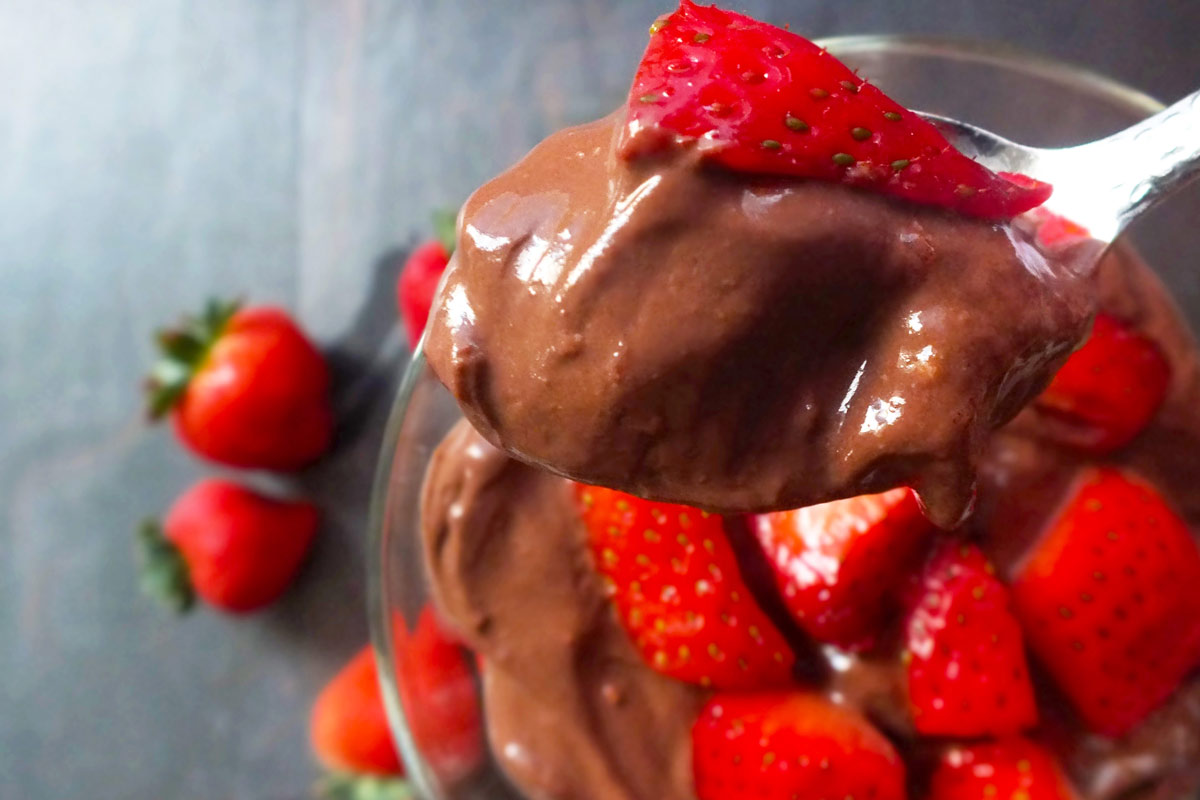 Chocolate Pudding with Strawberries