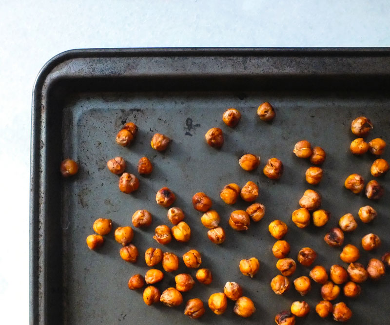 Smoky Spiced Roasted Chickpeas