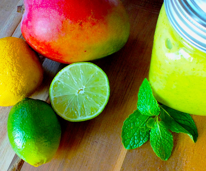 Mango Mint Smoothie