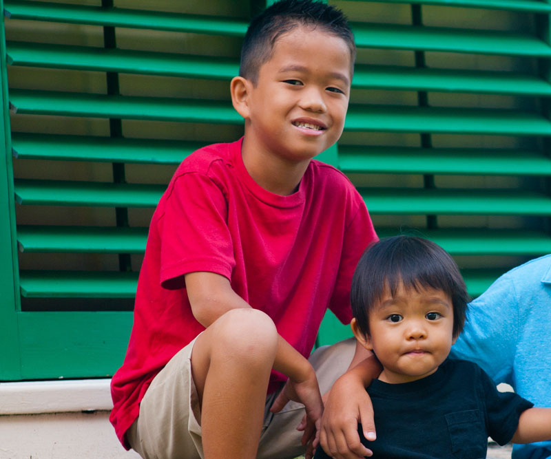 Pono and Paa Kong sitting