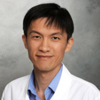 Photo of physician Sian Yik Lim