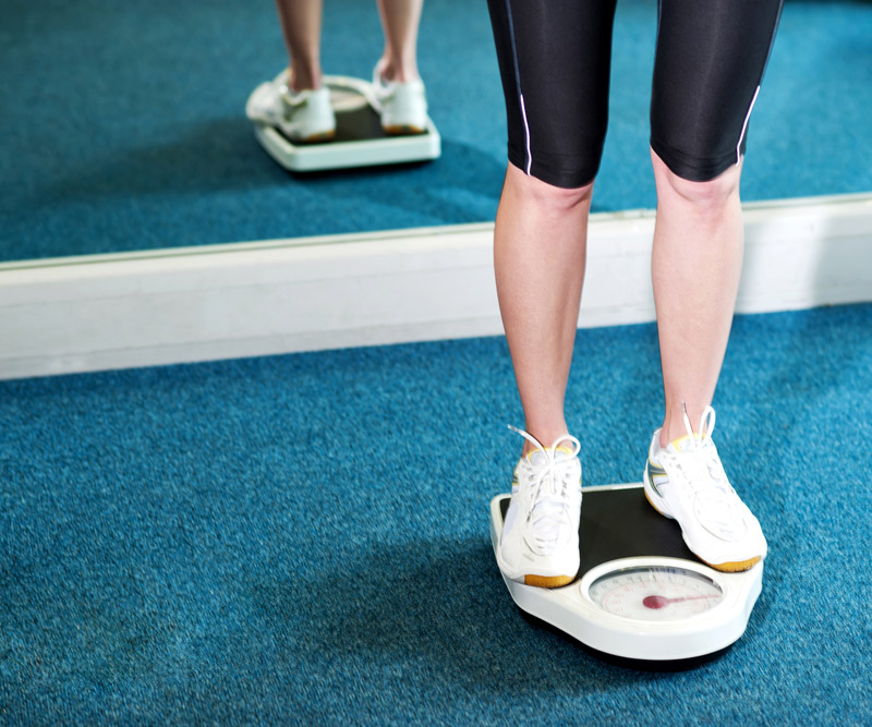 patient doing physical therapy for her knee