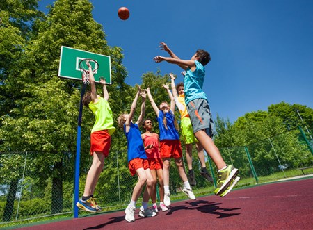 Kids now spend an average of 7.5 hours every day in front of some sort of screen. Instead, they could play a game of basketball and still have time to walk the dog, dance to their favorite songs and ride their bike!