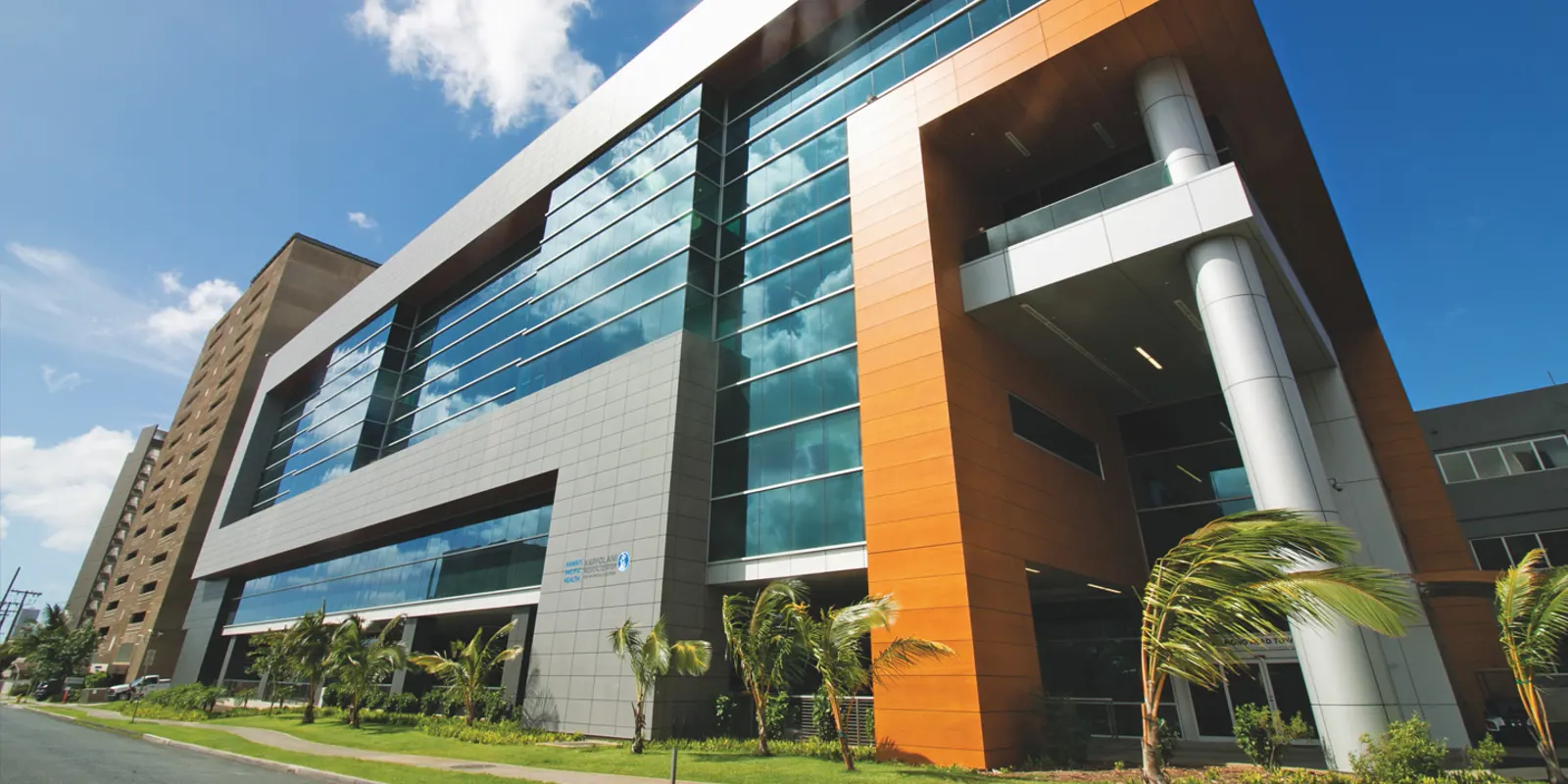 Kapiolani Medical Center for Women & Children | Hawaiʻi Pacific ... — Maternity Care clinic in Honolulu, HI — photo 1